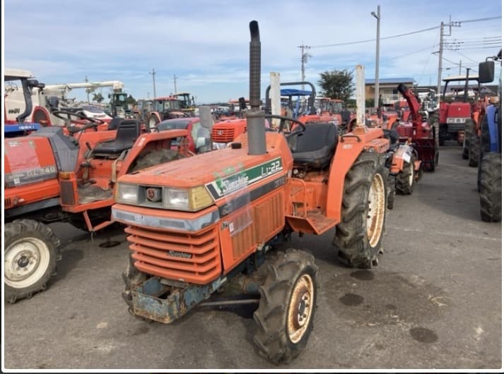 img-Kubota L1-22 Tractor (Compact Japanese Diesel Utility Tractor)